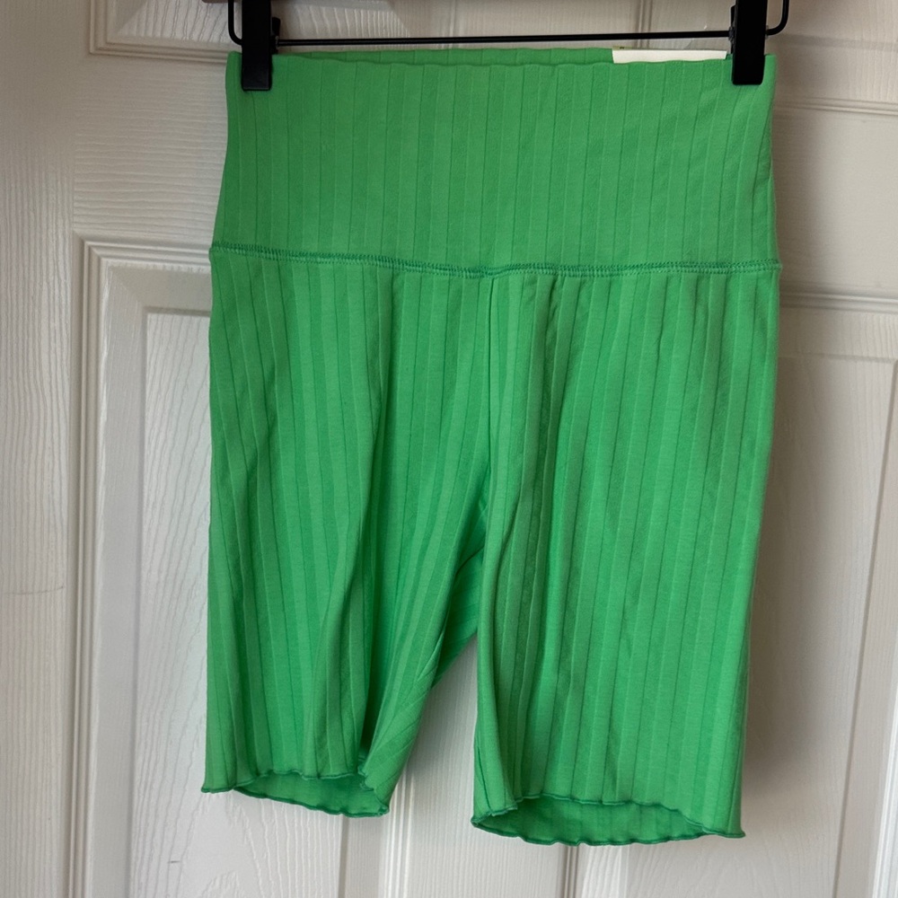 Aerie Lime Green Ribbed Bike Shorts - Picture 3 of 9